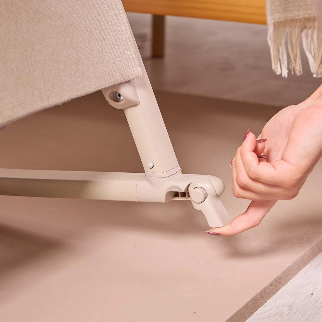 Tutti Bambini Cozee Air 2 Bedside Crib - Soft Walnut / Cocoa - Image 5