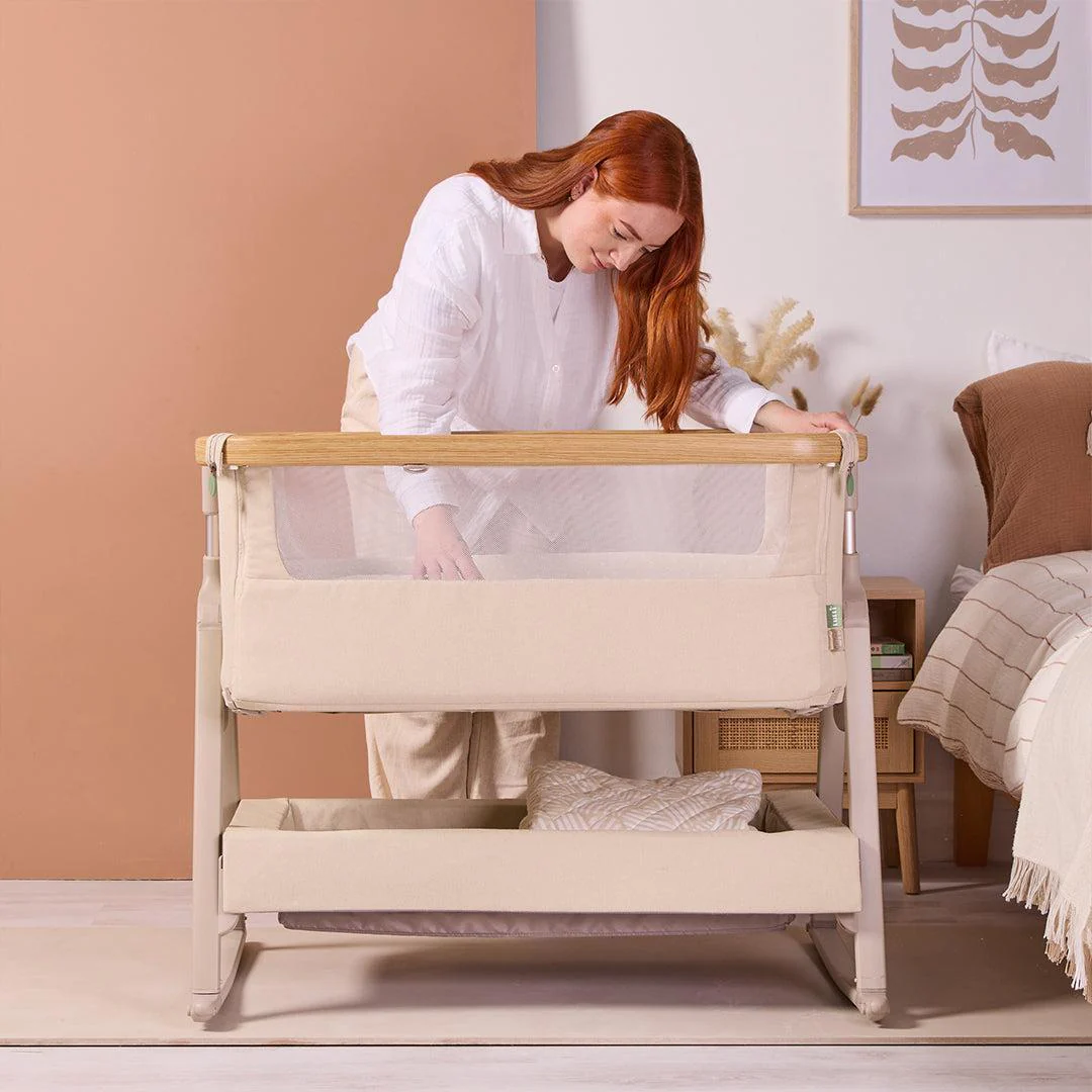 Tutti Bambini Cozee Air 2 Bedside Crib - Toasted Oak / Sand - Image 2