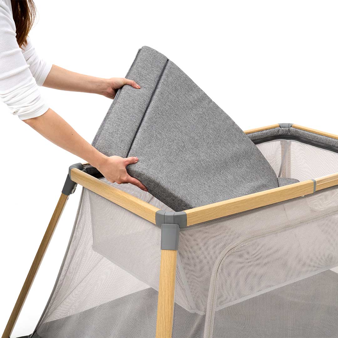 Tutti Bambini CoZee Go - Oak / Charcoal - Image 6