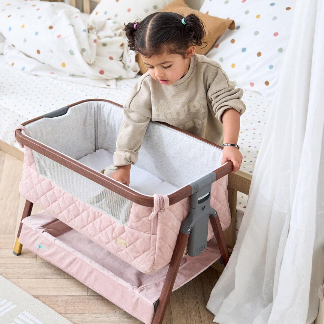 Tutti Bambini Cozee Luxe Mini Me Crib - Walnut/Blush - Image 5