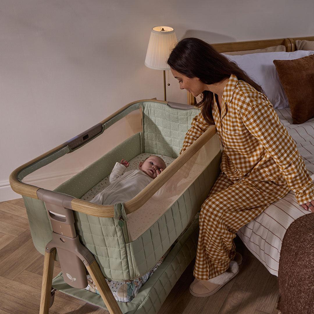 Tutti Bambini Cozee Sense Bedside Crib - Drifted Oak / Eucalyptus - Image 13