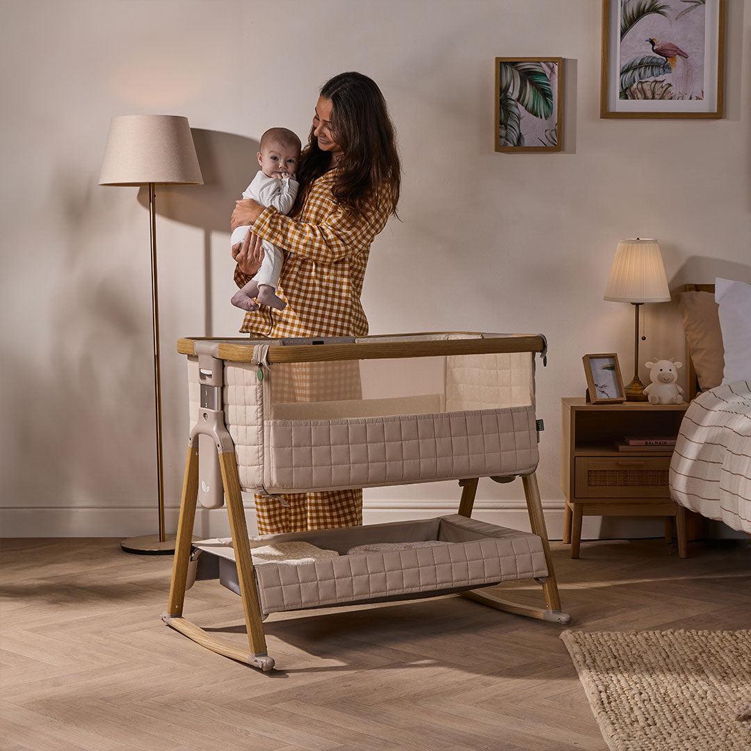 Tutti Bambini Cozee Sense Bedside Crib - Toasted Oak / Sand - Image 13