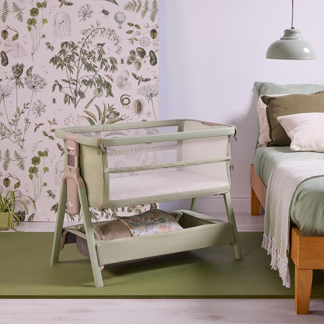 Tutti Bambini Cozee Zen Bedside Crib - Eucalyptus - Image 2
