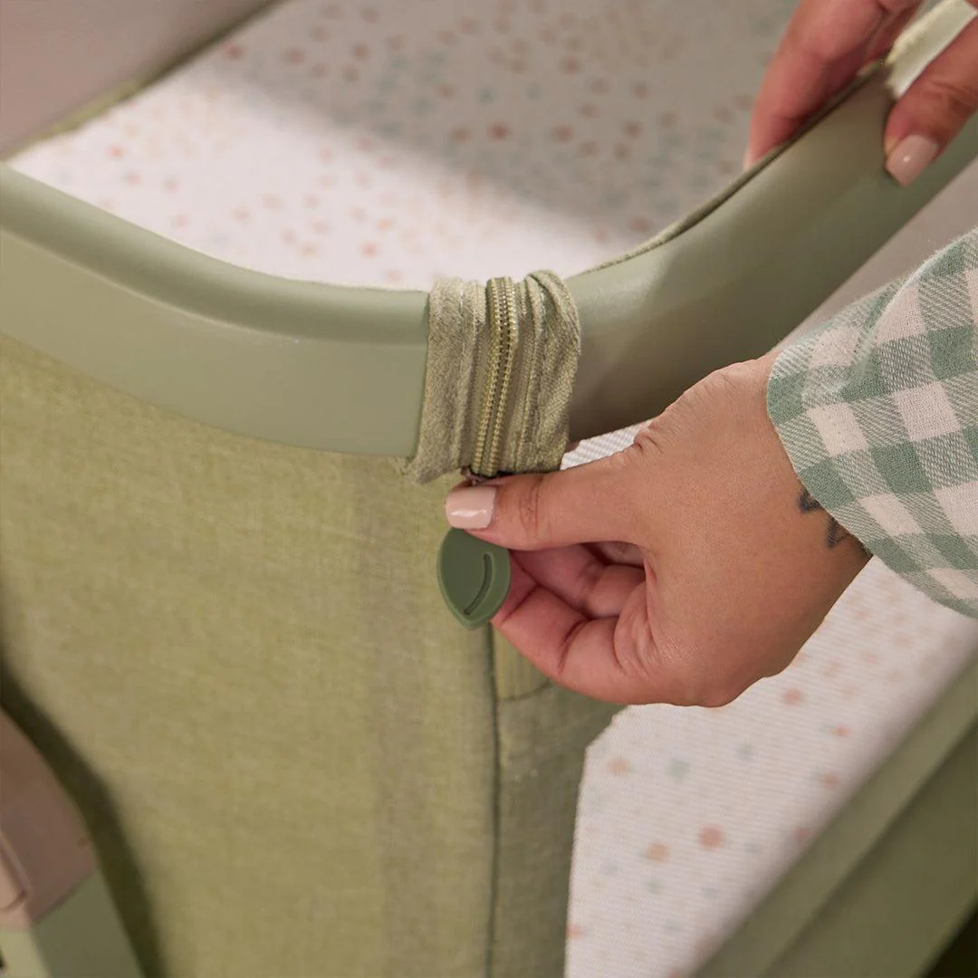 Tutti Bambini Cozee Zen Bedside Crib - Eucalyptus - Image 8