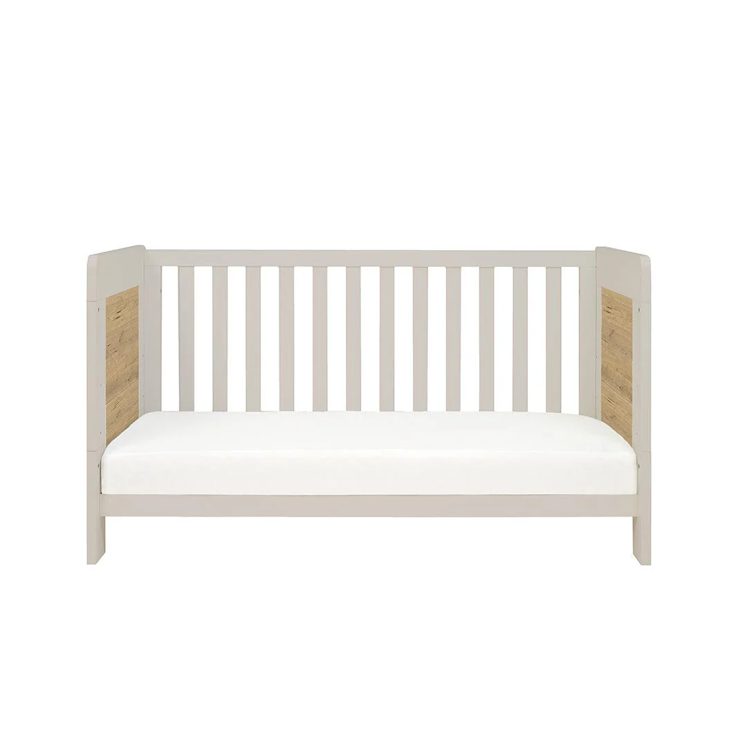Tutti Bambini Essentials Alba Mini Cot Bed - White Sand / Distressed Oak - Image 6