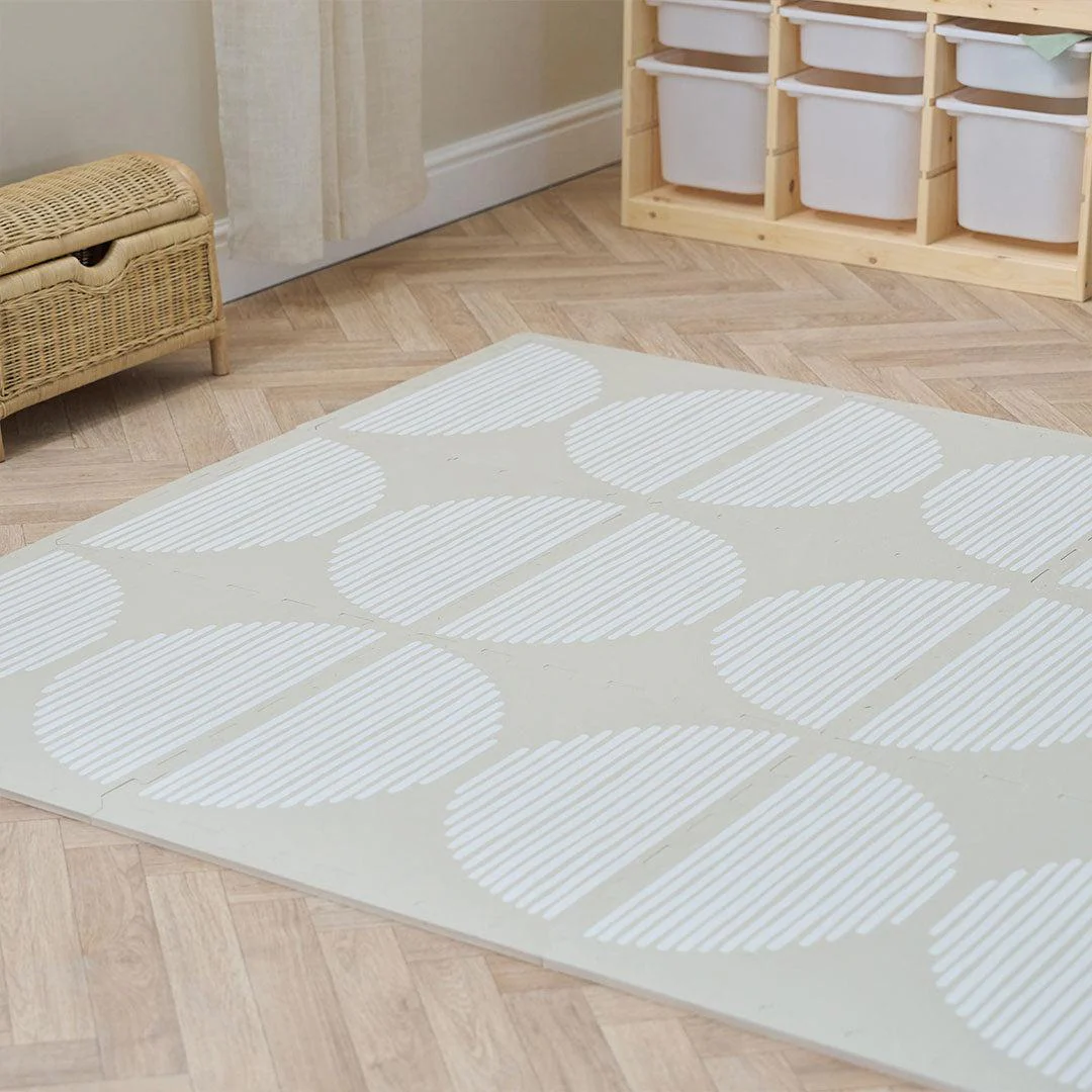 Tutti Bambini Infinity Baby Playmat Orbital - Oatmeal - Image 4