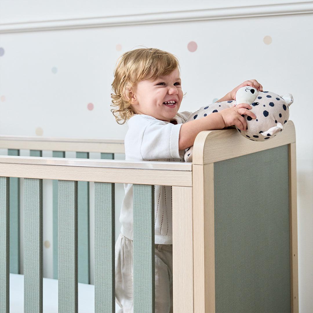 Tutti Bambini Kuba Cot Bed - Golden Oak / Sage Weave - Image 7