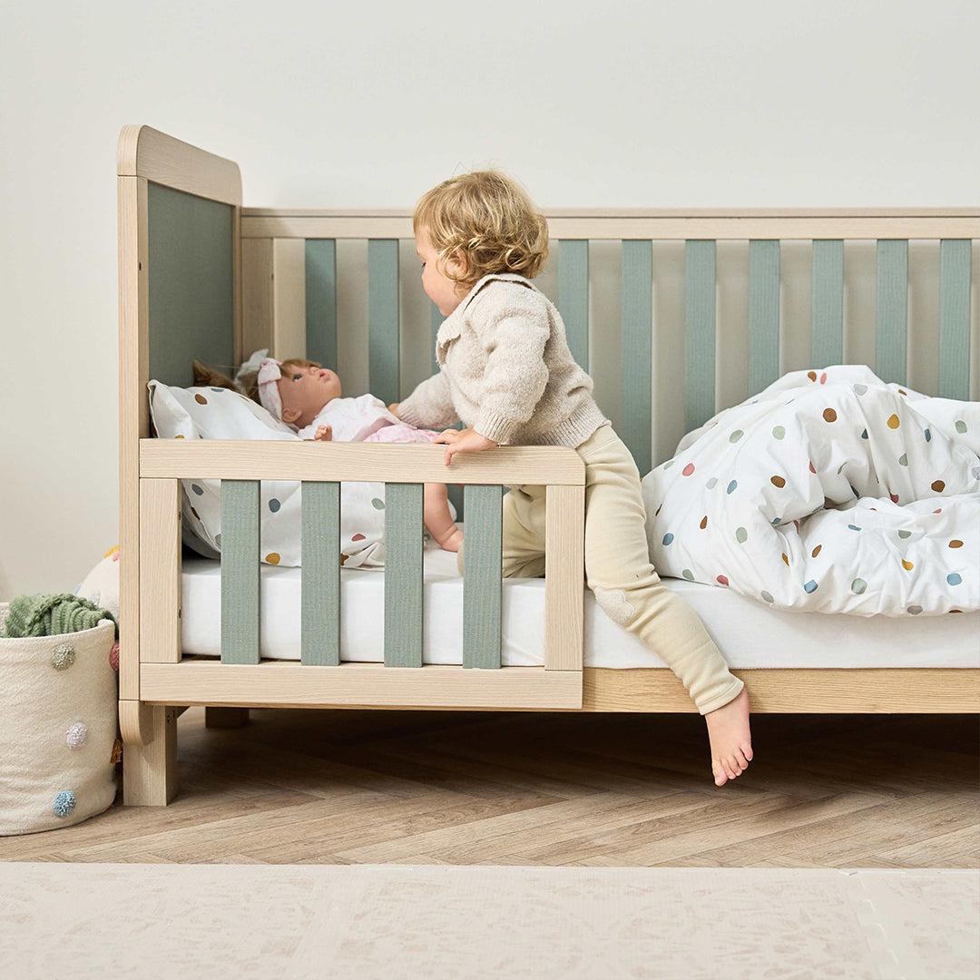 Tutti Bambini Kuba Cot Bed - Golden Oak / Sage Weave - Image 9