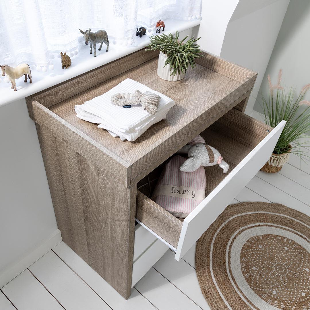 Tutti Bambini Modena Changing Unit - White/Oak - Image 4