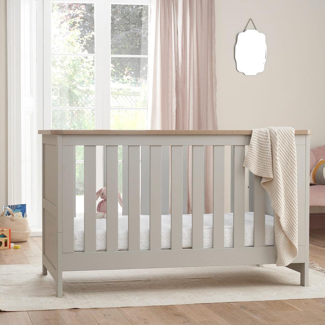 Tutti Bambini Verona Cot Bed - Dove Grey/Oak - Image 2