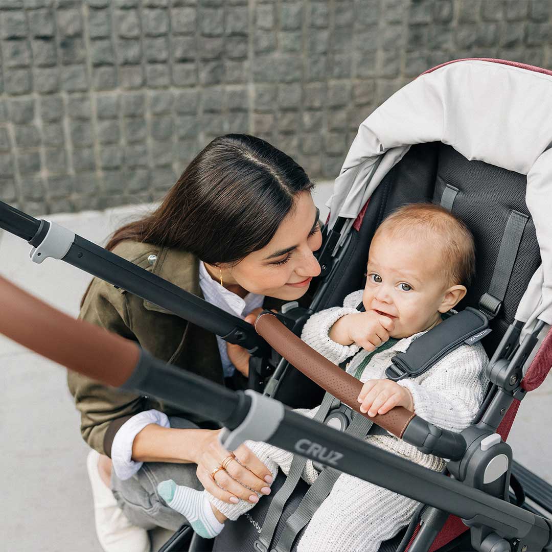 UPPAbaby VISTA + Pebble 360/360 Pro Travel System - Lucy - Image 2